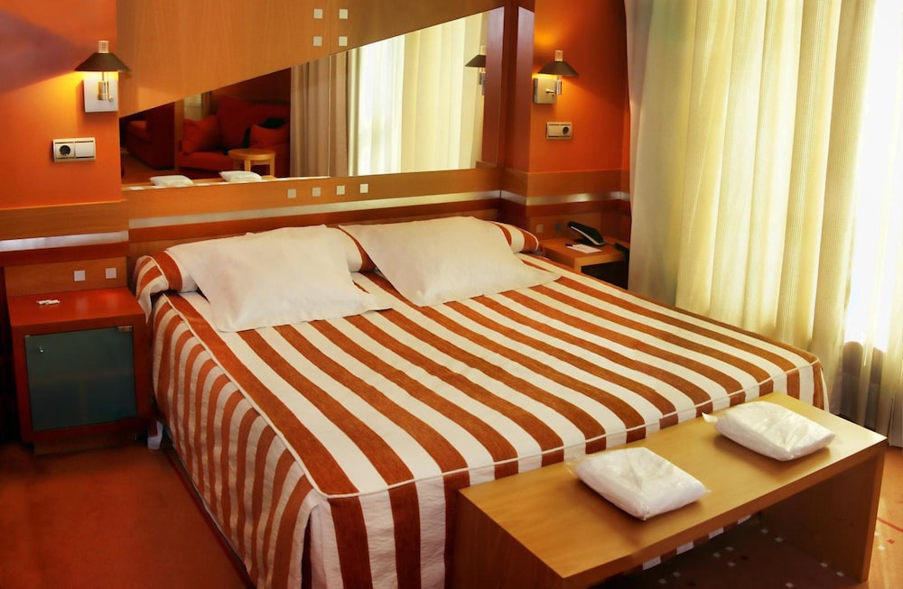 Hotel Torresport 10/48