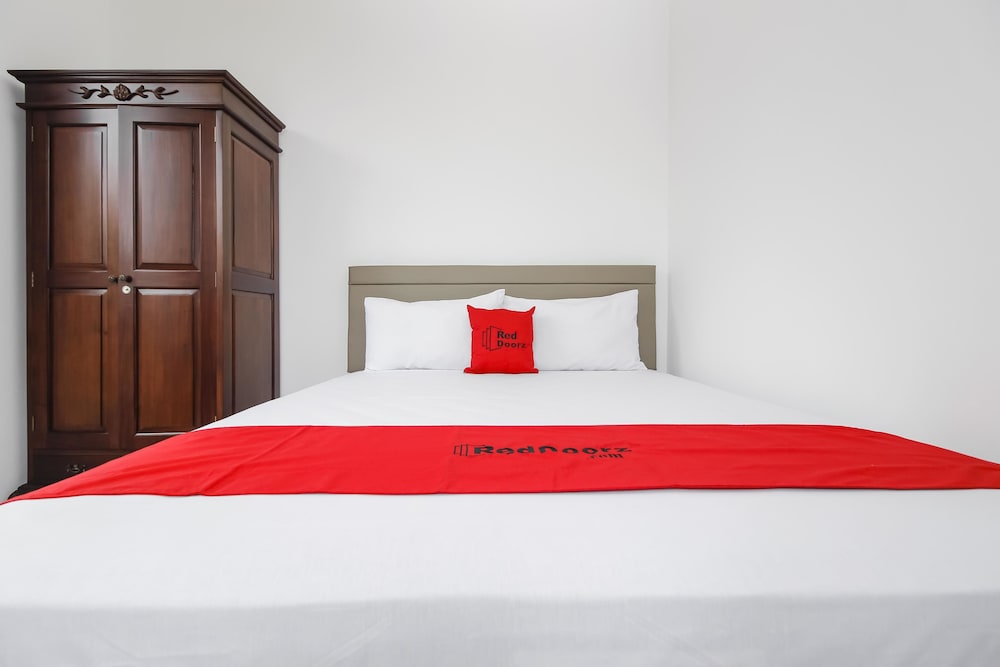 Reddoorz Permata Sari Karawaci 4/32