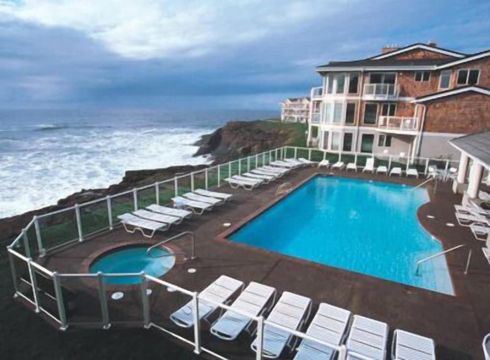 Whale Pointe at Depoe Bay 6/56