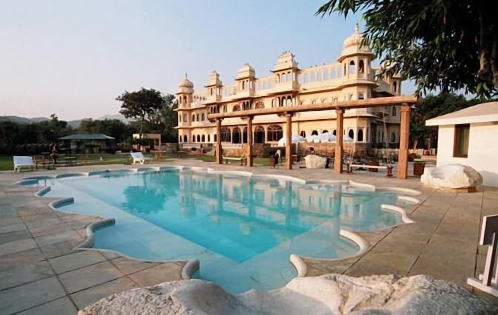 FATEH BAGH PALACE HOTEL 9/24