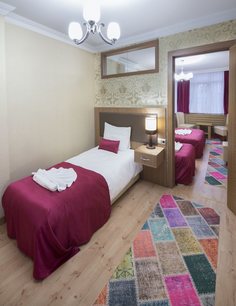 GRAND ZENTRUM HOTEL 13/34