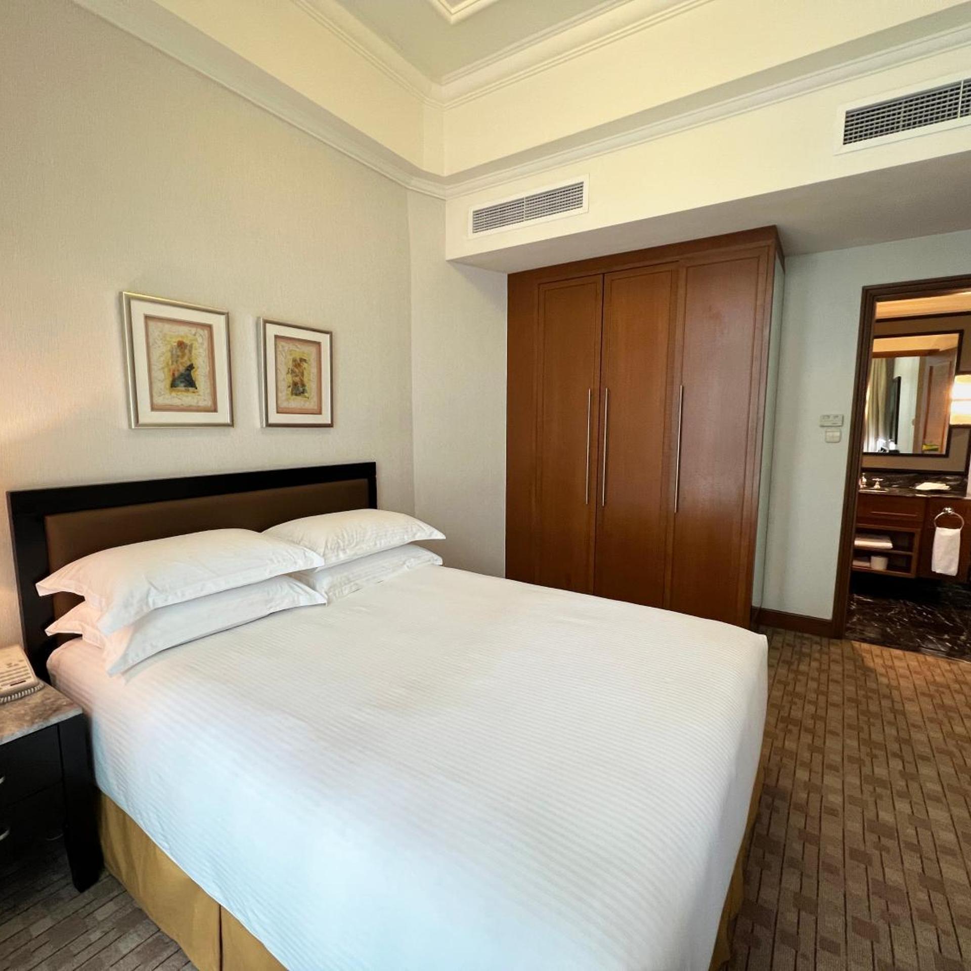 شقة ديلوكس بسريرين مزدوجين بغرفتي نوم، TREETOPS EXECUTIVE RESIDENCES 2/5
