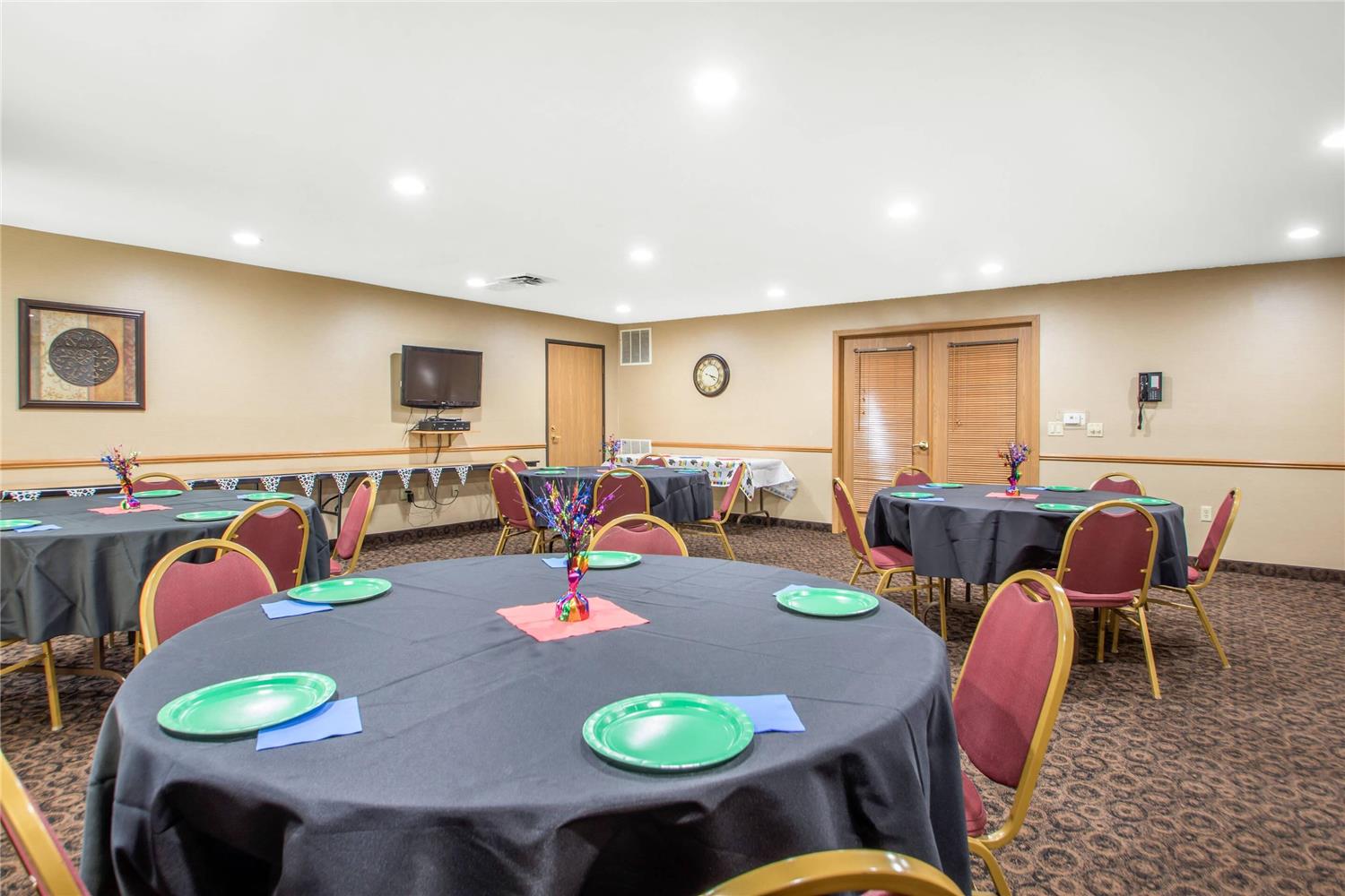 Comfort Suites Wisconsin Dells Area 30/32