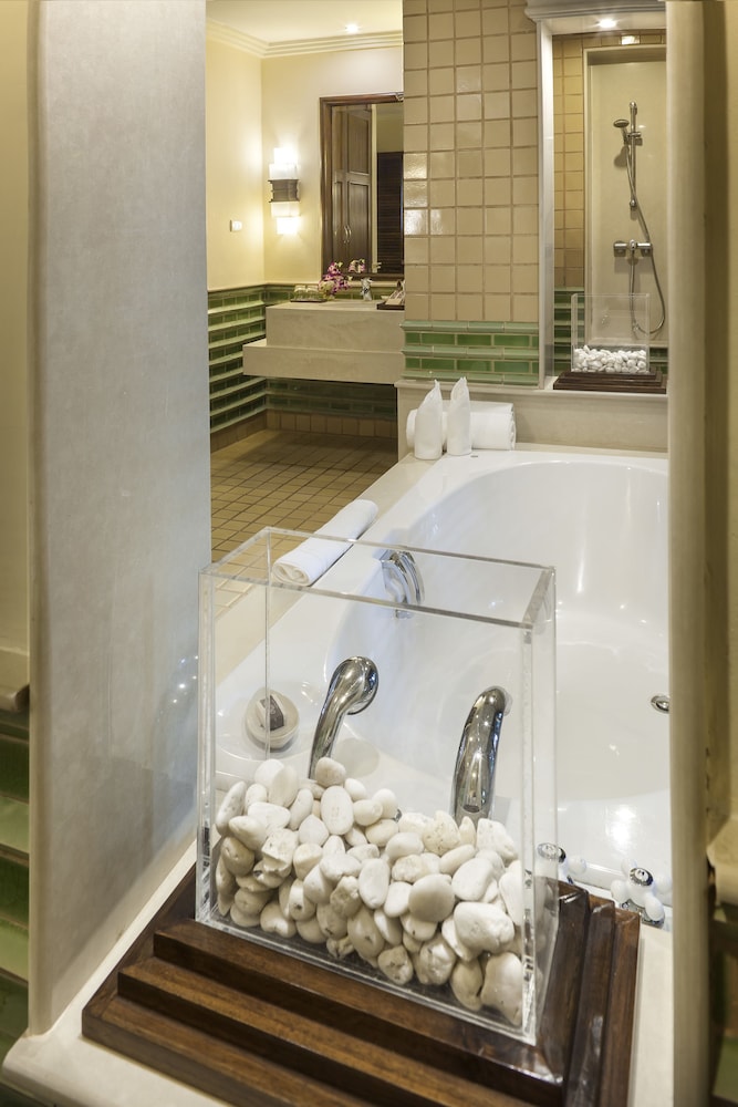Katiliya Mountain Resort And Spa 10/79