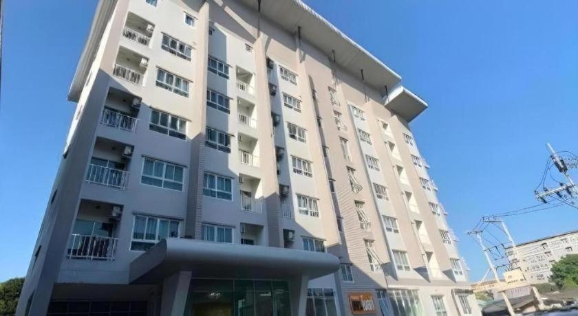 The Most Hotel 6/48