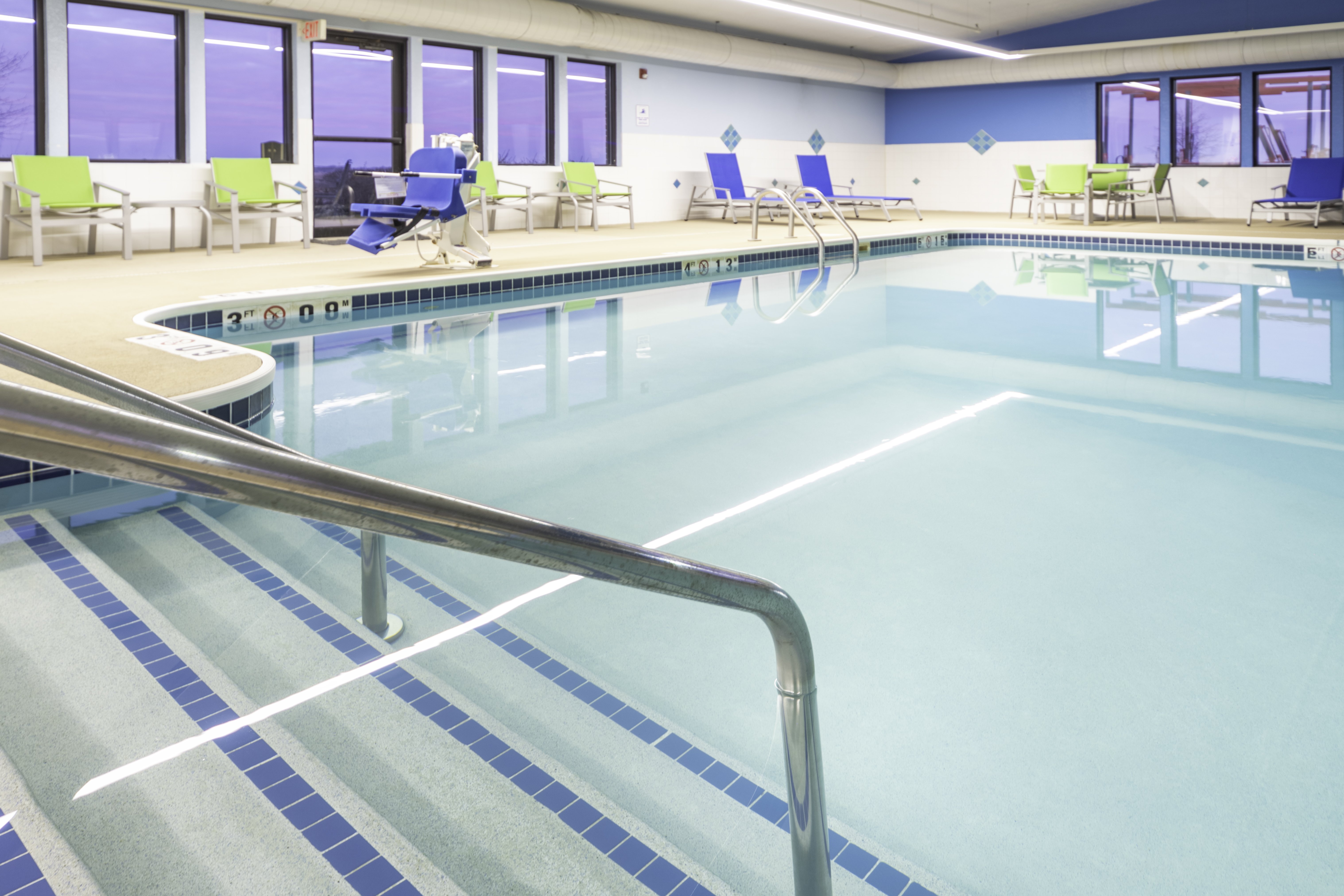 HOLIDAY INN EXPRESS ROCHELLE 34/71