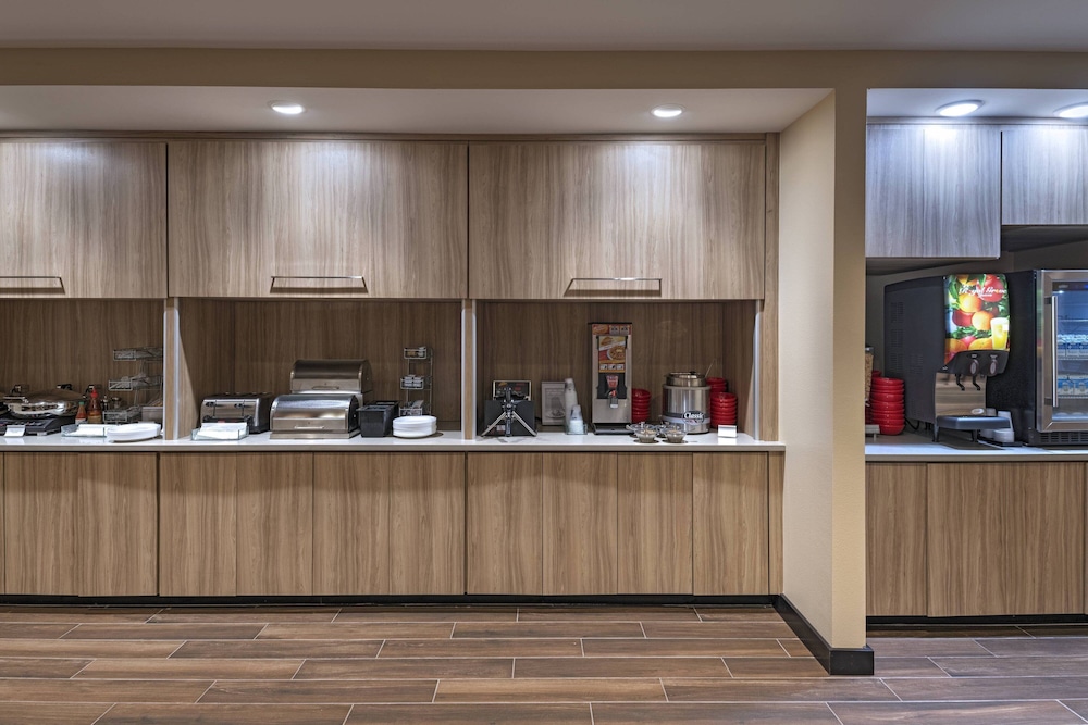 TownePlace Suites by Marriott Naples 11/44