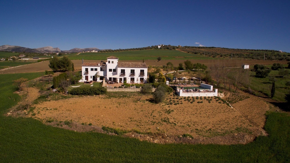 Arriadh Hotel 24/35