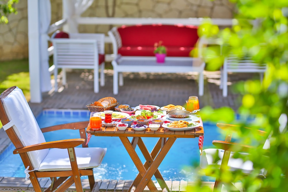 Alacati Balbadem Hotel 47/59