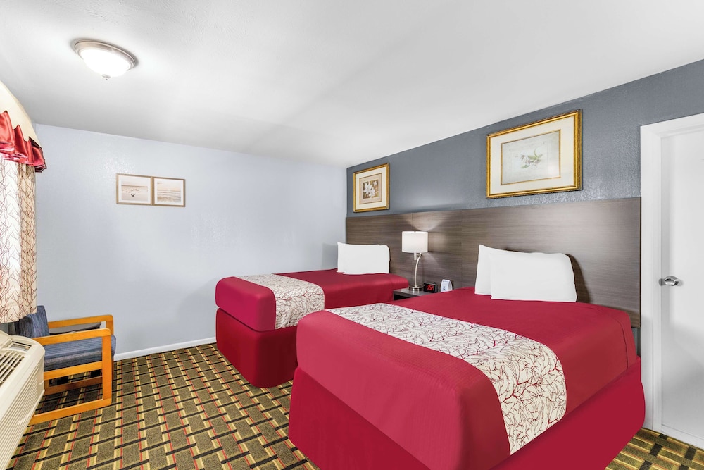 غرفة بسريرين مزدوجين، Americas Best Value Inn Belleville 2/4