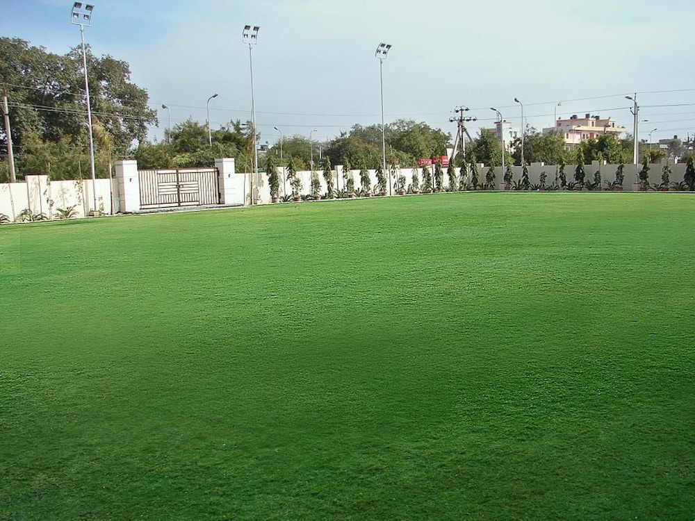 Hotel Grand Maple 37/42