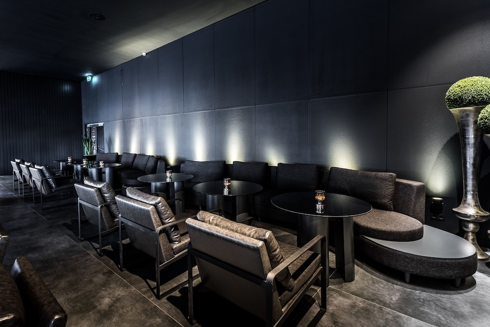 Black Hotel Cologne 22/32