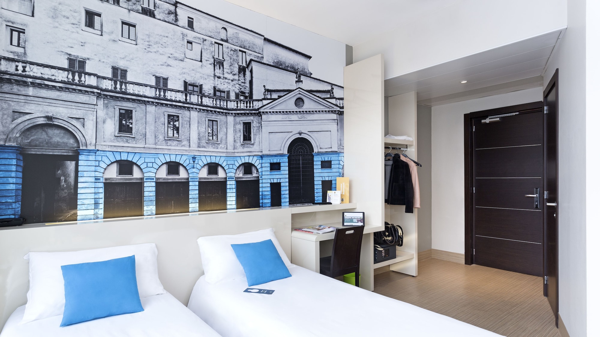 rooms
