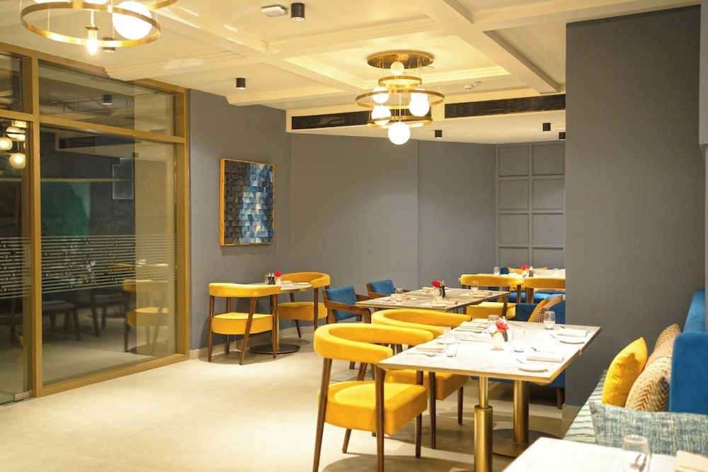 Vivanta Kochi Aluva 43/61