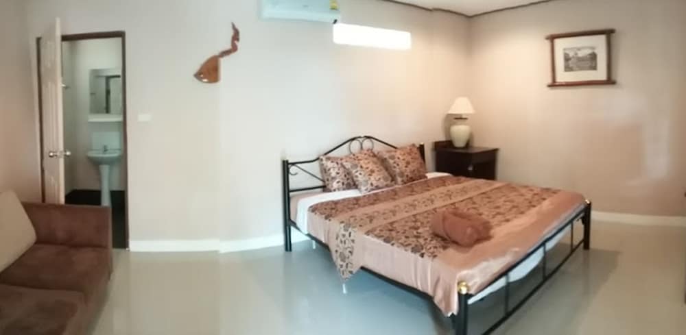 Penny's Home Stay Resort 14/50