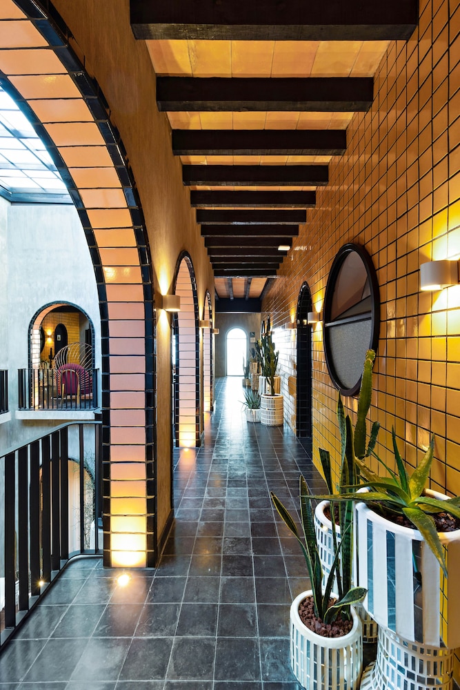 Casa Hoyos 20/27
