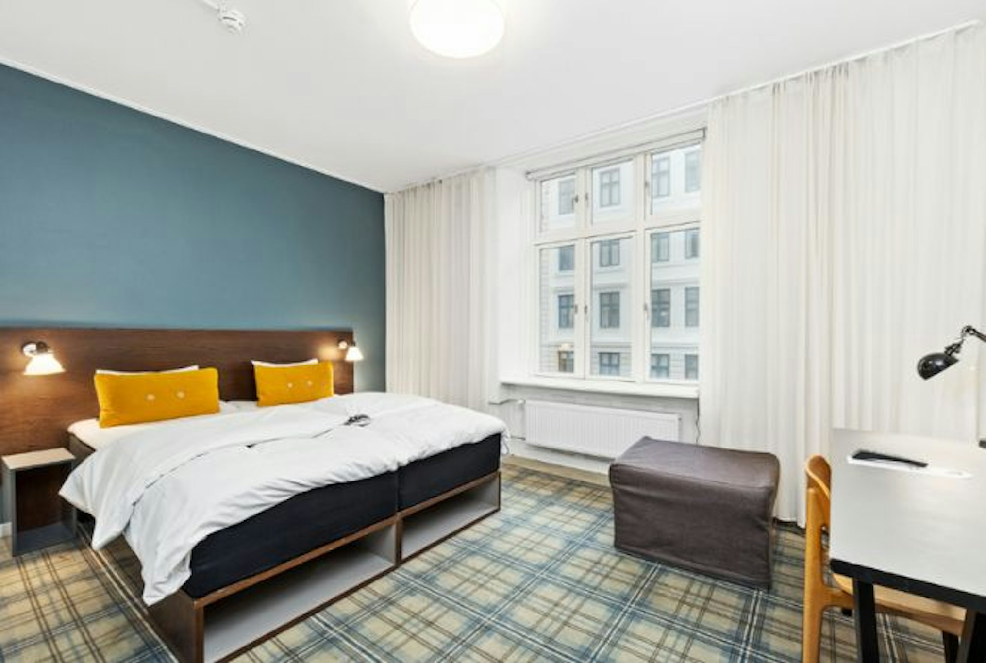 Ibsens Hotel 3/51
