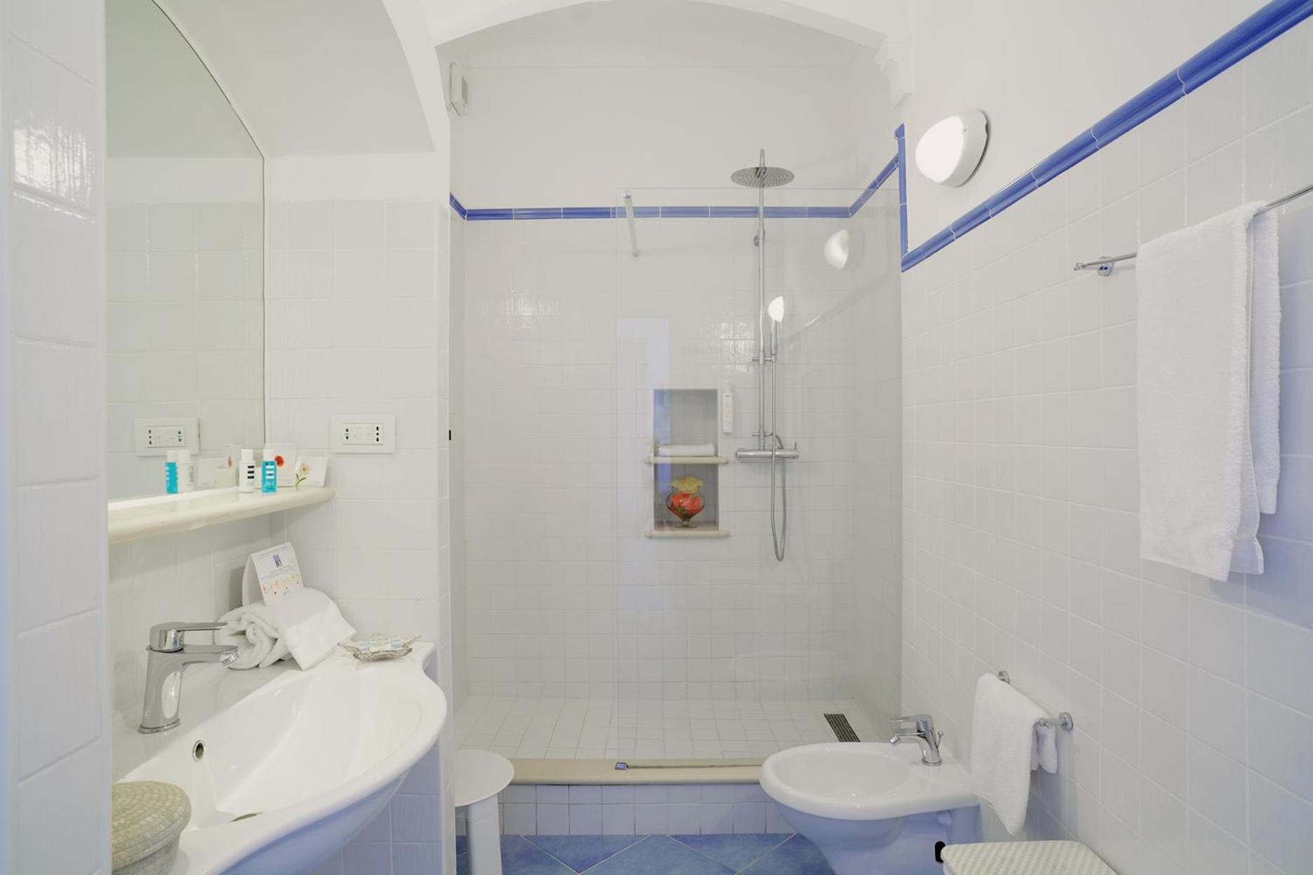 جناح جونيور بإطلالة على البحر، Aurora Hotel & Suites Sul Mare 7/10