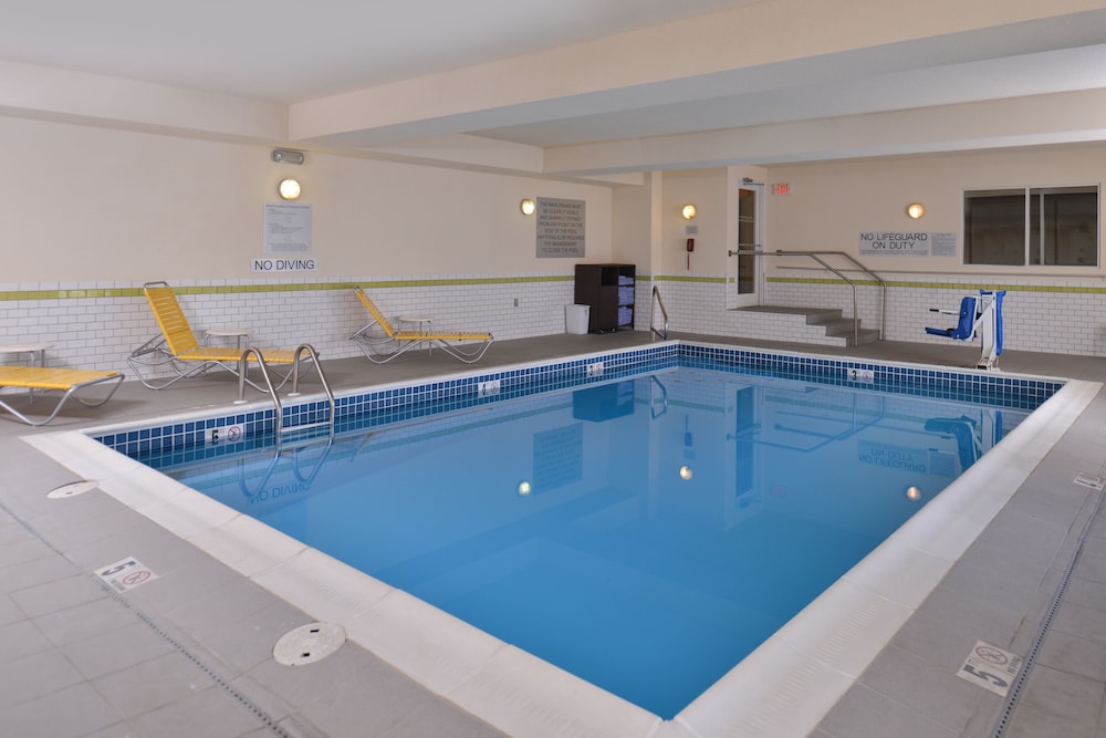 Fairfield Inn Suites Helena 3/38