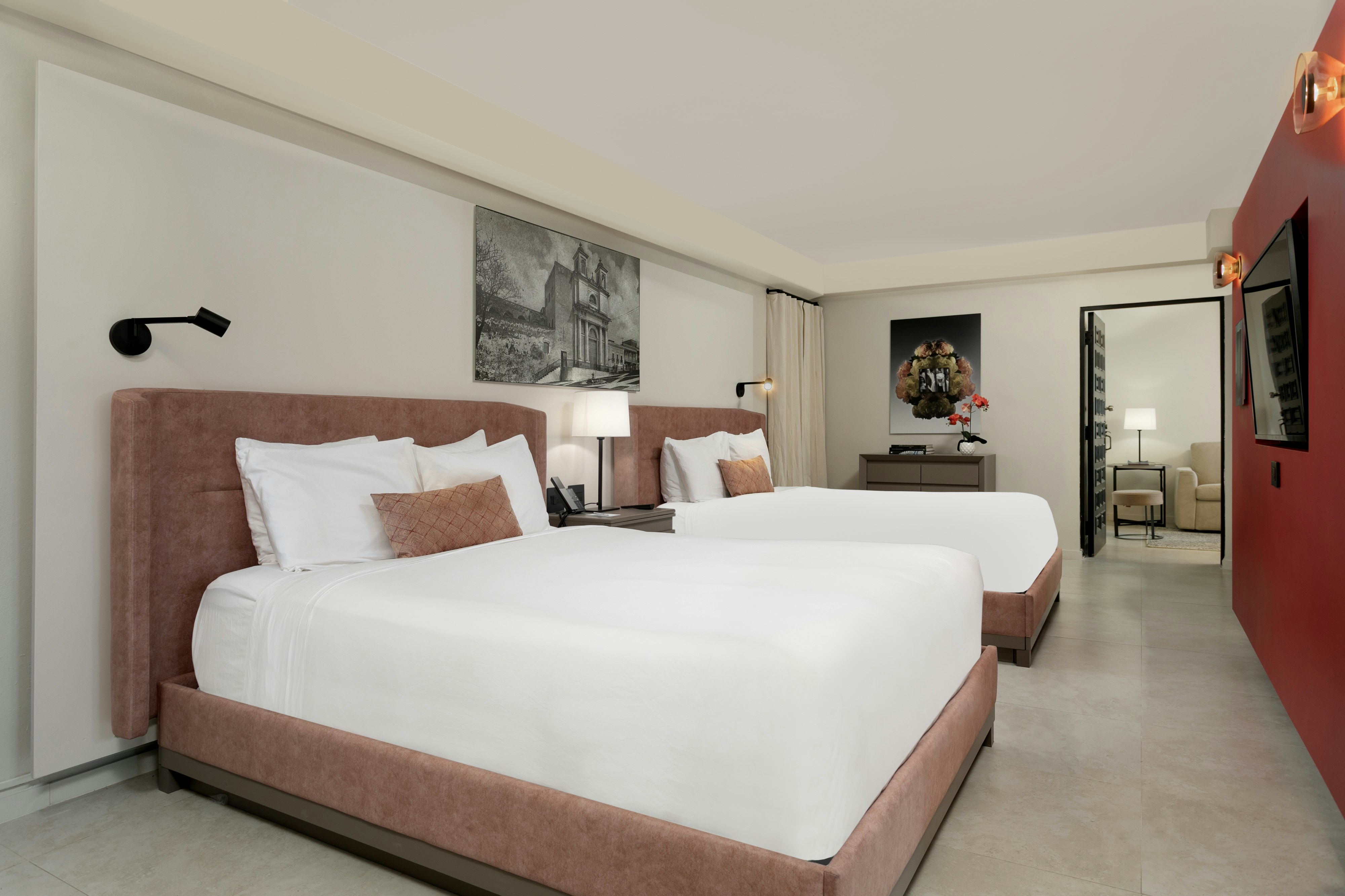 El Convento Hotel 25/75