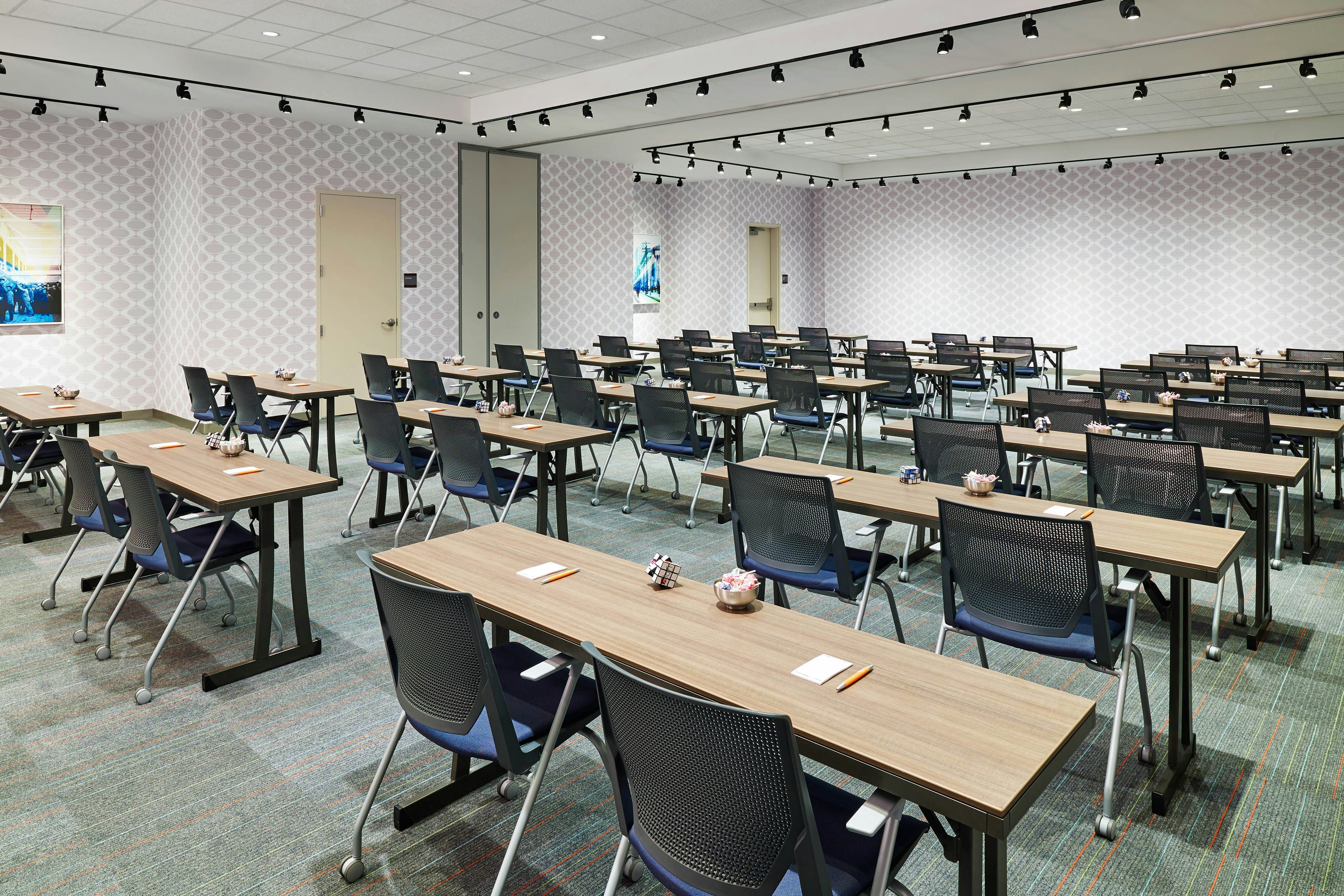 Aloft Louisville Downtown 69/69