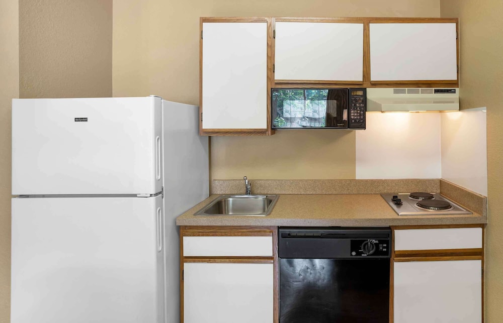 Studio 6 Extended Stay Fishkill Route 9 NY 45/57