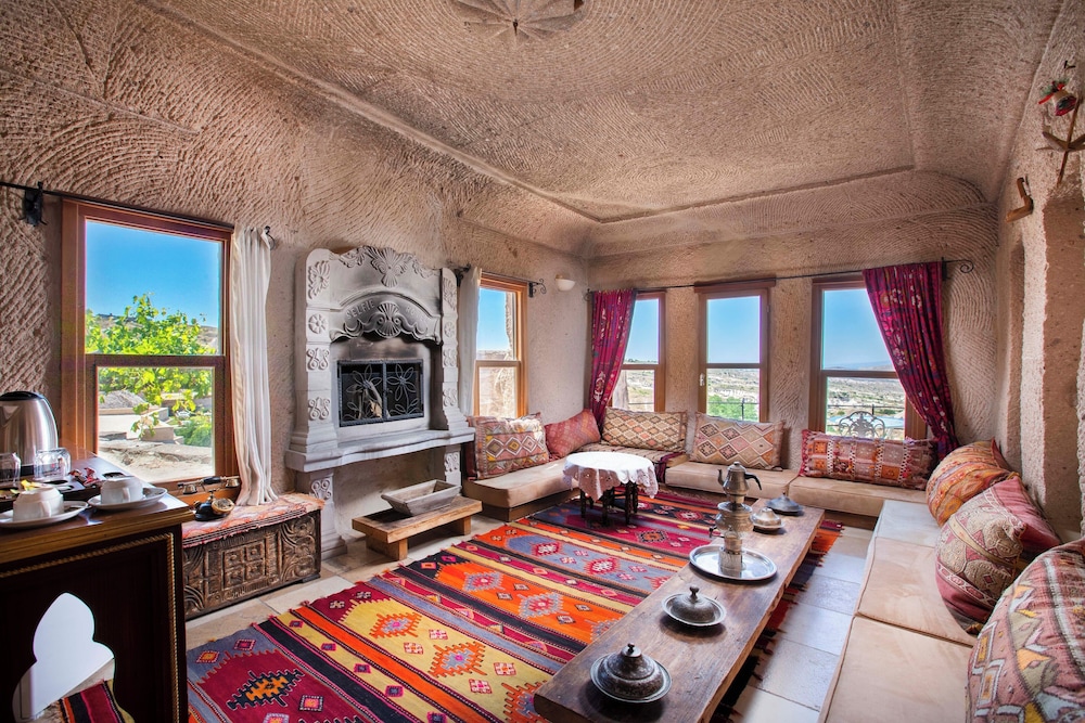 Selfie Cave Hotels Cappadocia 55/63