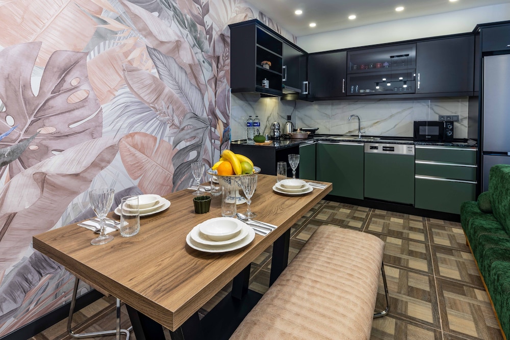 BayMari Suites City Life 52/63