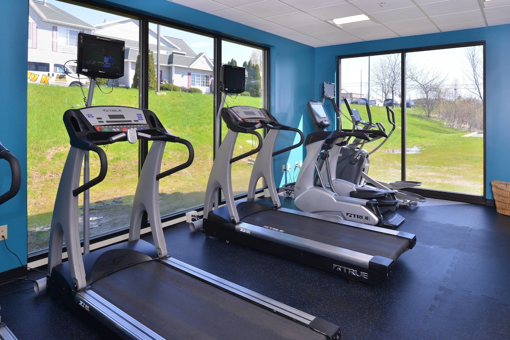 Fairfield Inn Rochester Henrietta/University Area 16/28