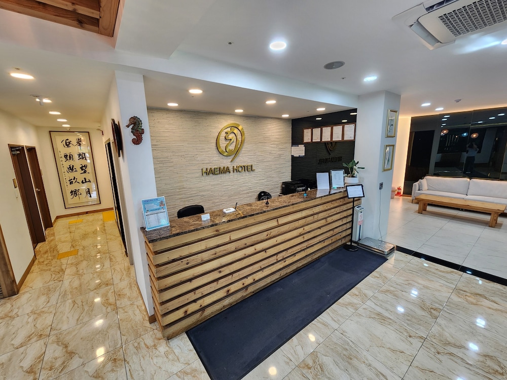 Haema Hotel 11/61