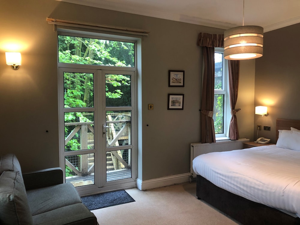 Windermere Manor 31/43