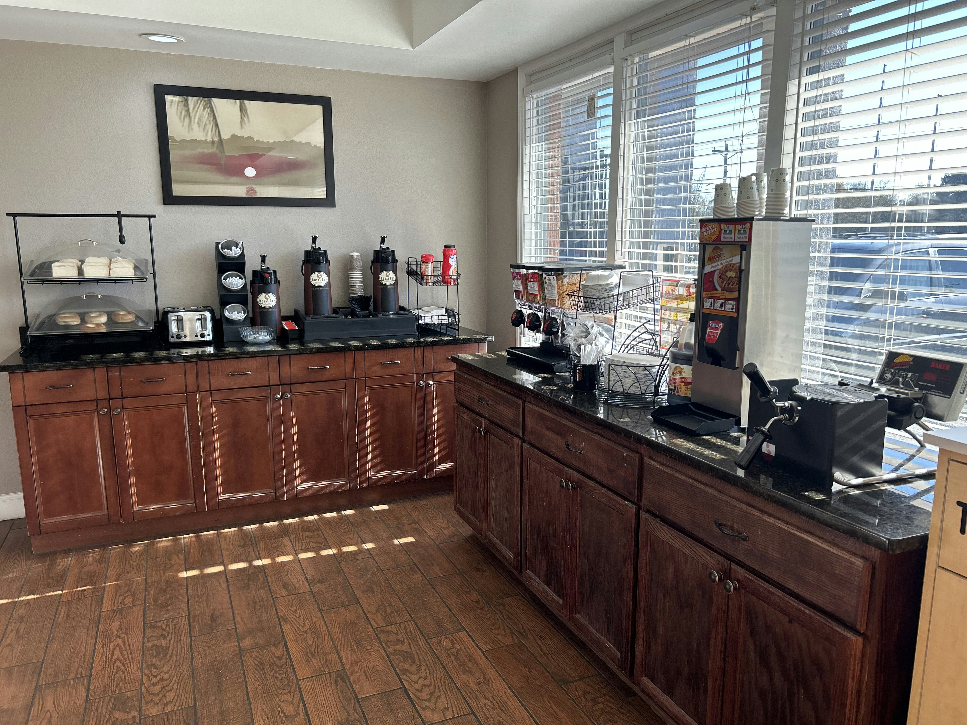 Red Roof Inn And Suites Scottsboro 8/42