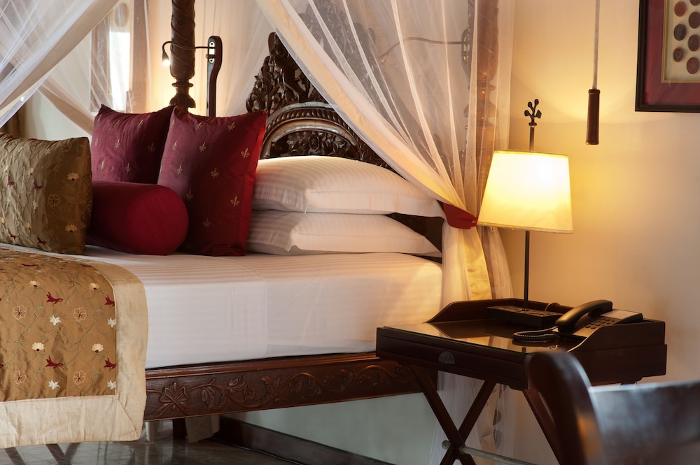 Reef Villa Spa 8/50