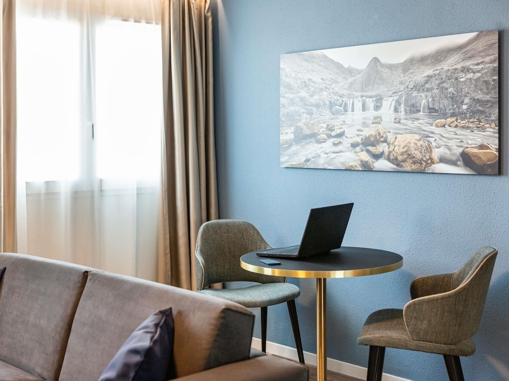 Mercure Toulouse Aeroport Blagnac 48/57