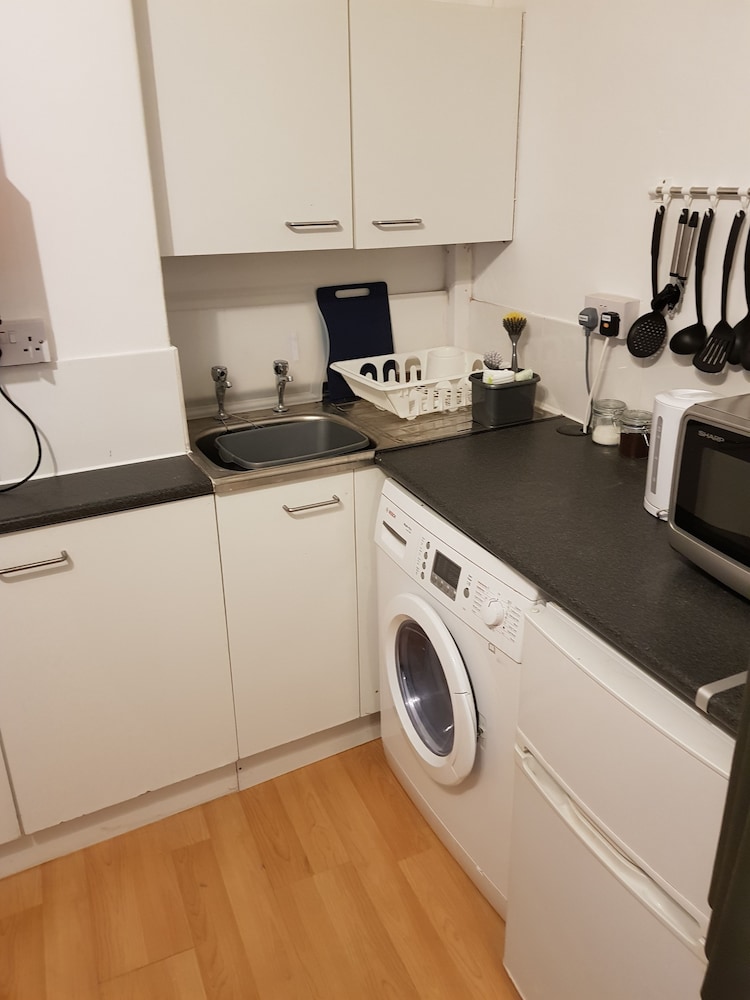 Quality Accommodation 35/50