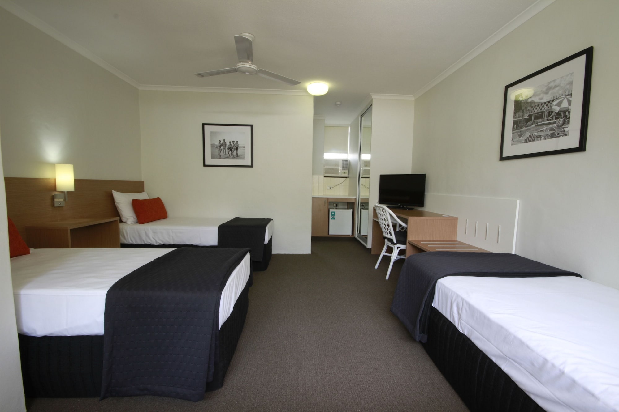 STANDARD, DOUBLE BED