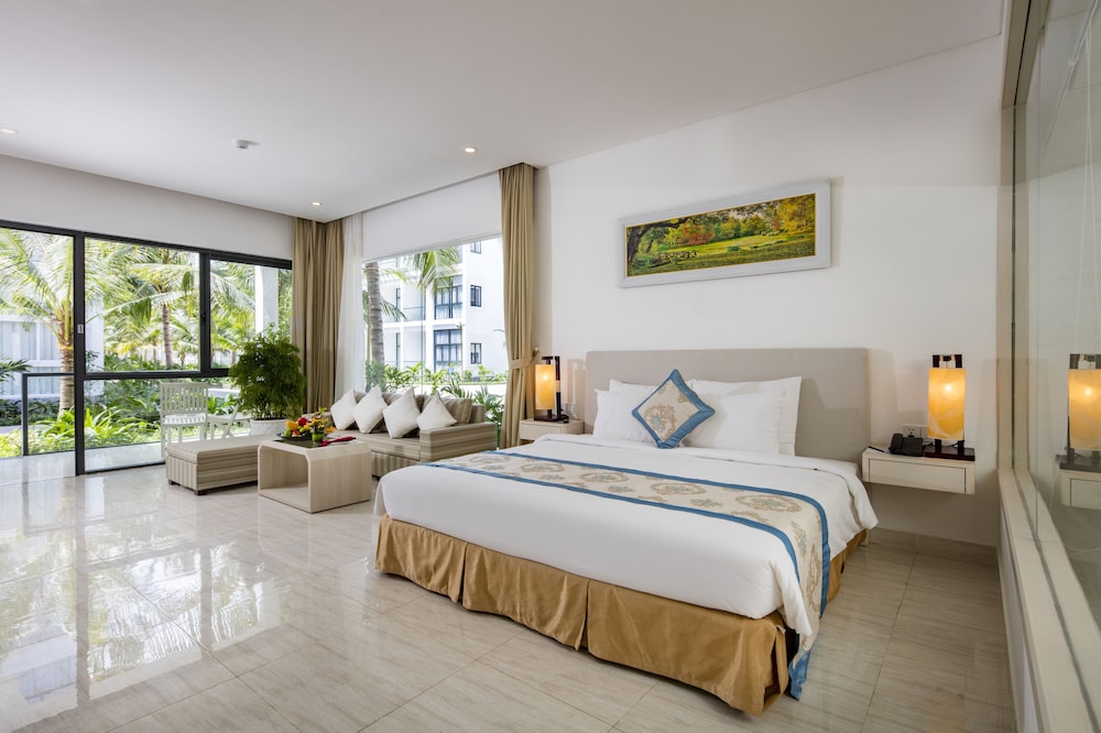 Diamond Bay Condotel Resort Nha Trang 31/77
