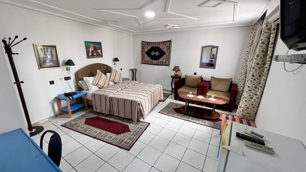 Hotel Annakhil 34/50