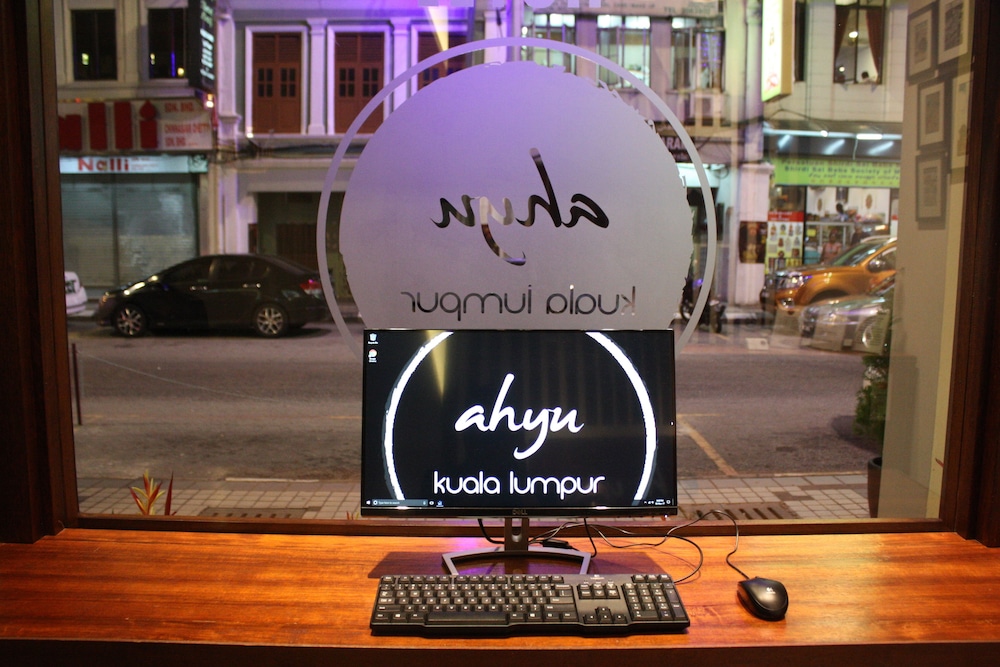 Ahyu Hotel 19/36