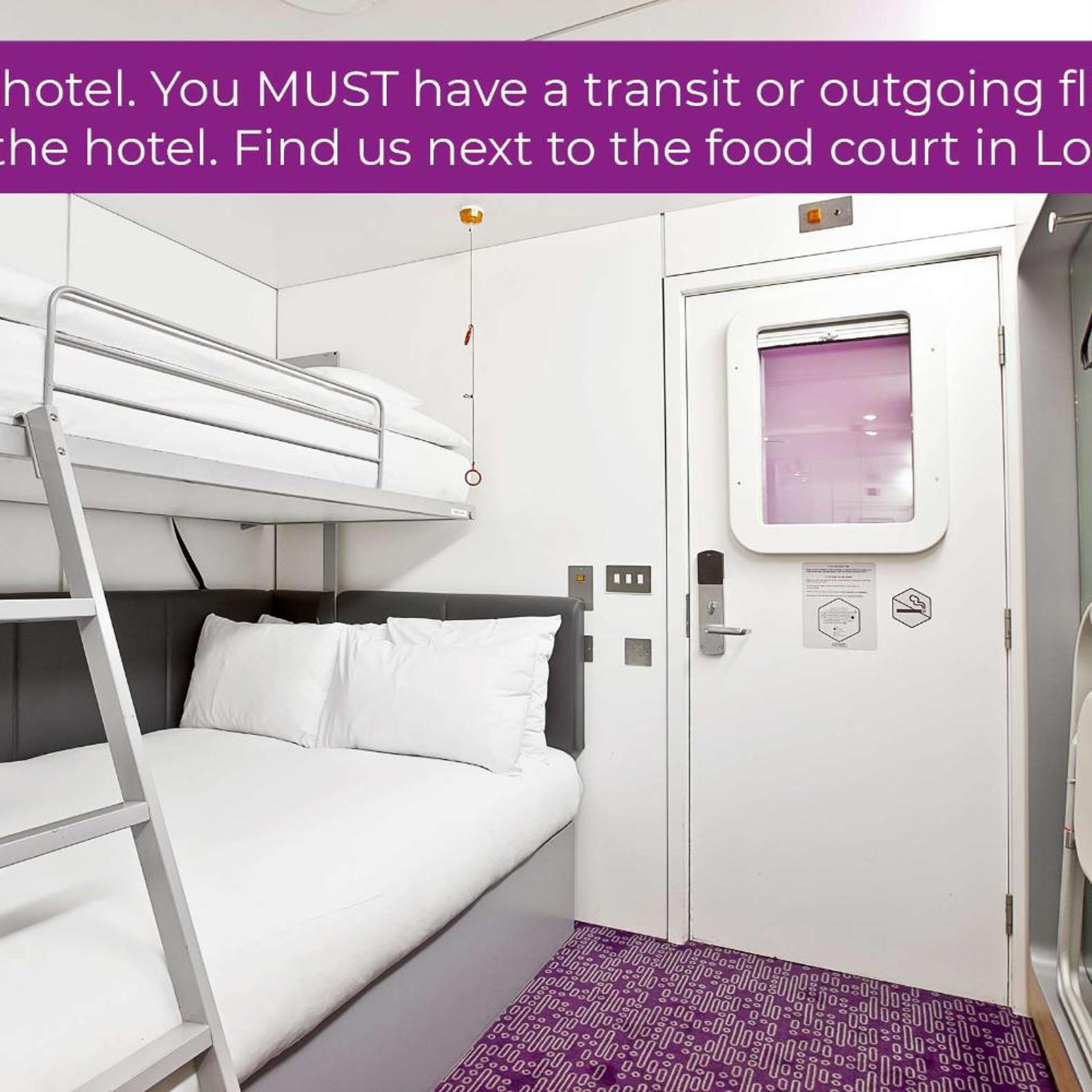 YOTELAIR Amsterdam Schiphol 22/57