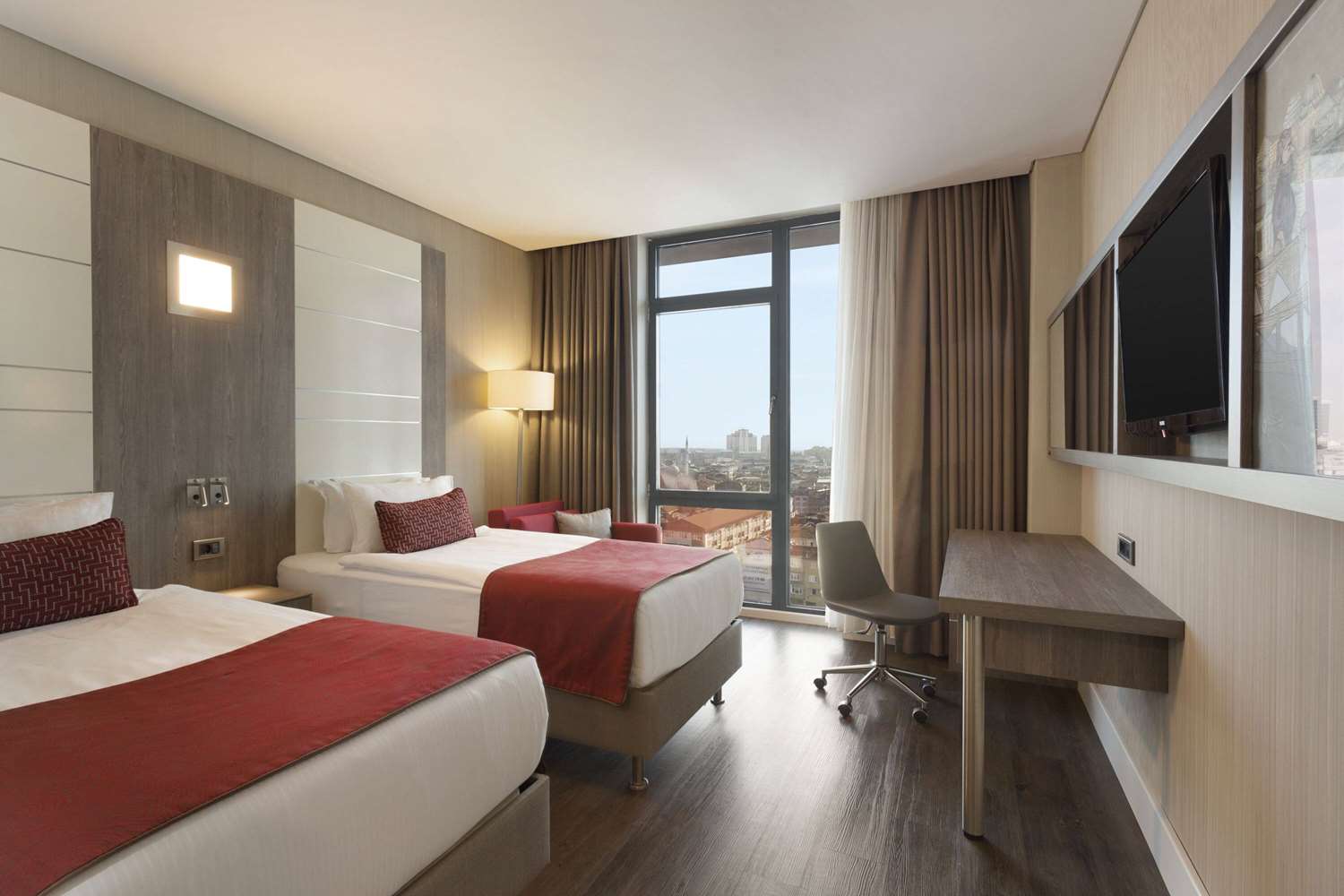 Ramada Encore By Wyndham Bayrampasa 4/40