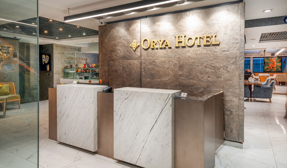 Orya Hotel 11/63