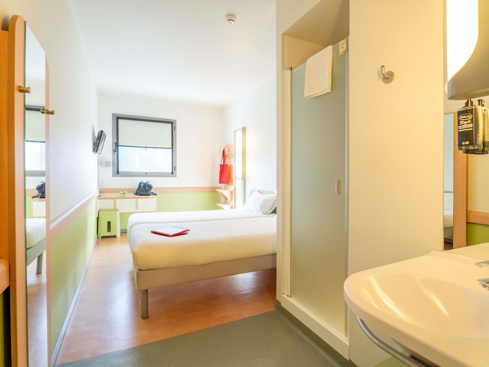 ibis budget Madrid Vallecas 48/49