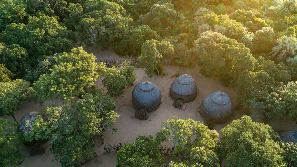Gooderson Dumazulu Lodge and Traditional Village 35/50