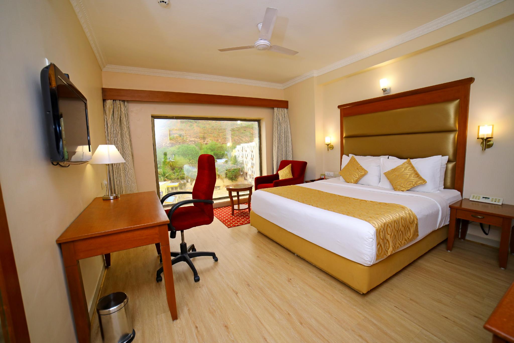 Room, Double Bed, Hill View