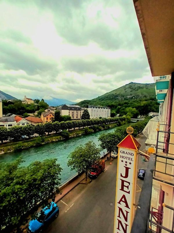 Hotel Jeanne D'arc 48/50