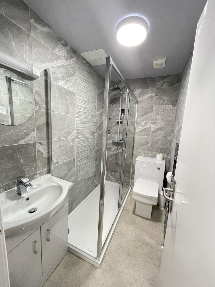 Park House Hotel 42/44