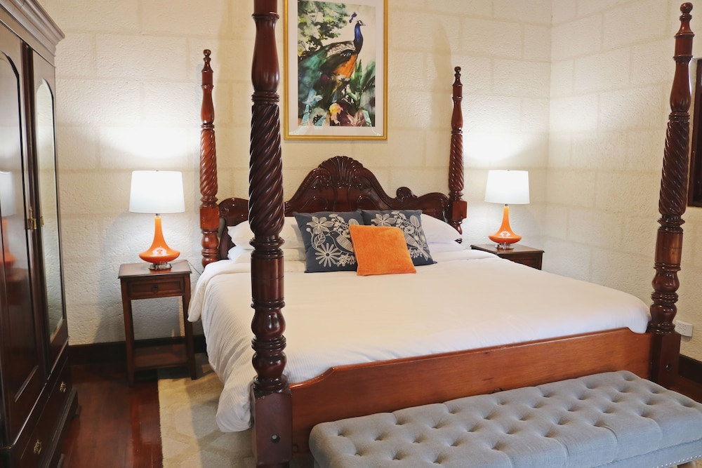 Plantation, King Bed