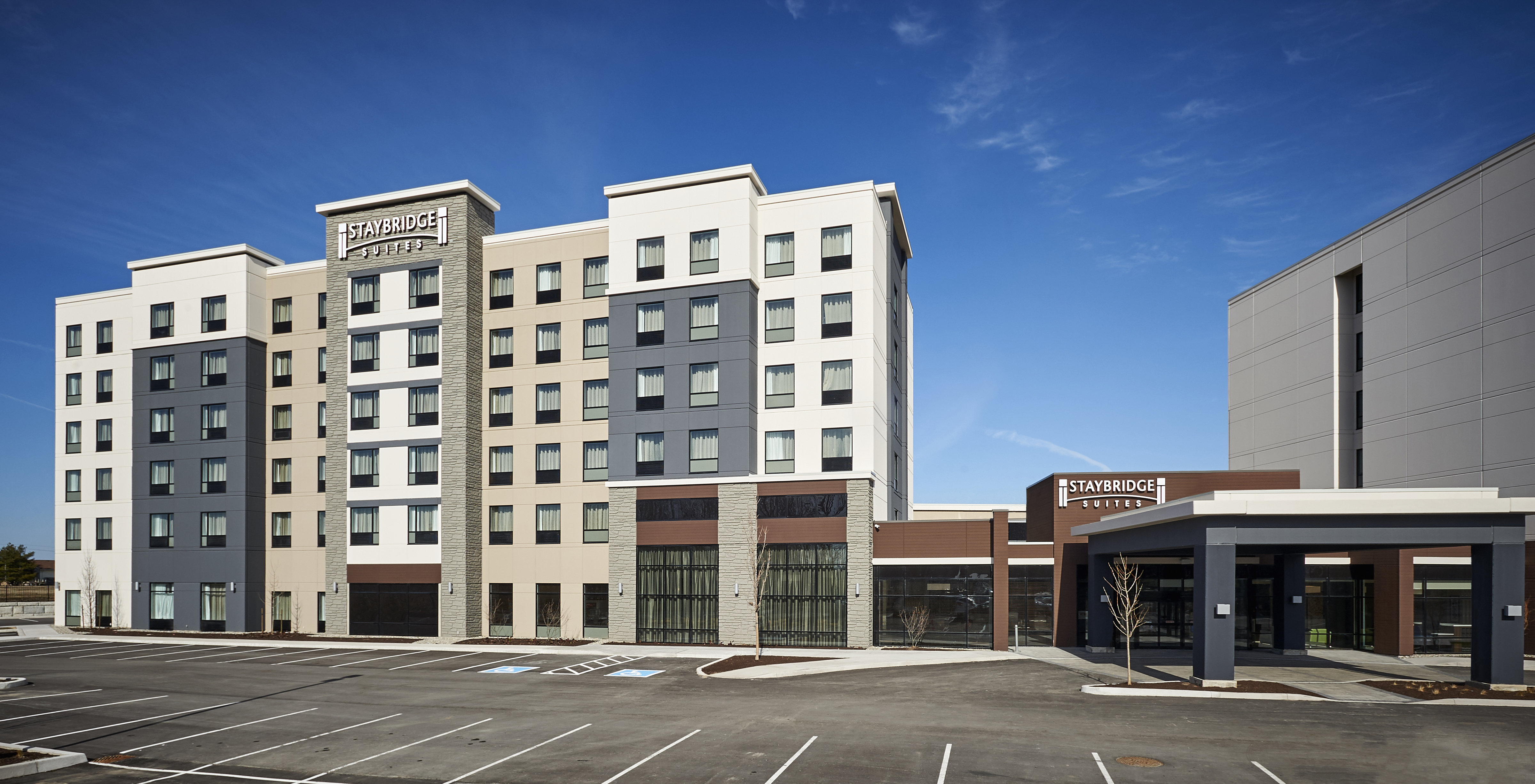 STAYBRIDGE SUITES NIAGARA-ON-THE-LAKE 8/61