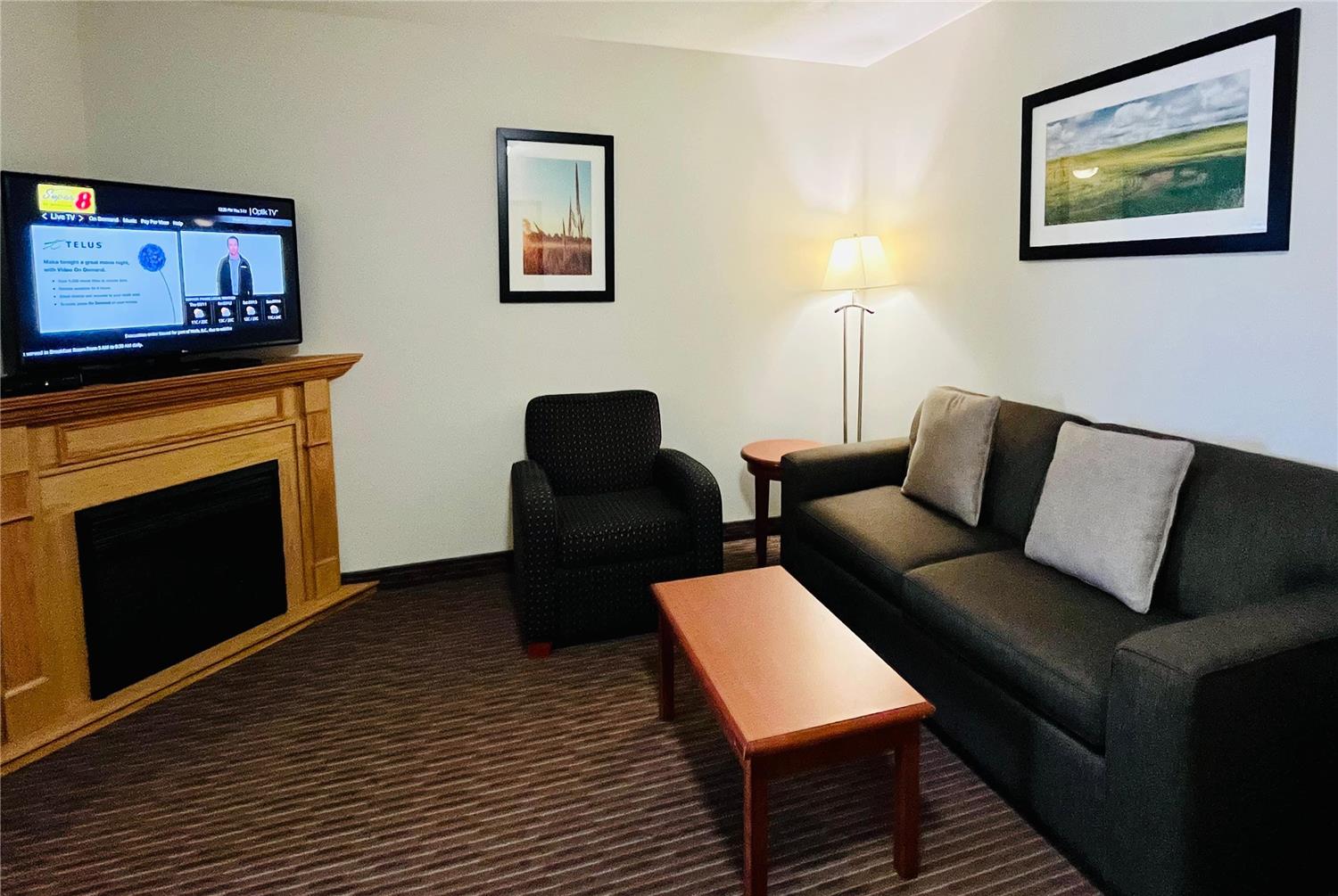 Super 8 By Wyndham Grande Prairie 14/35